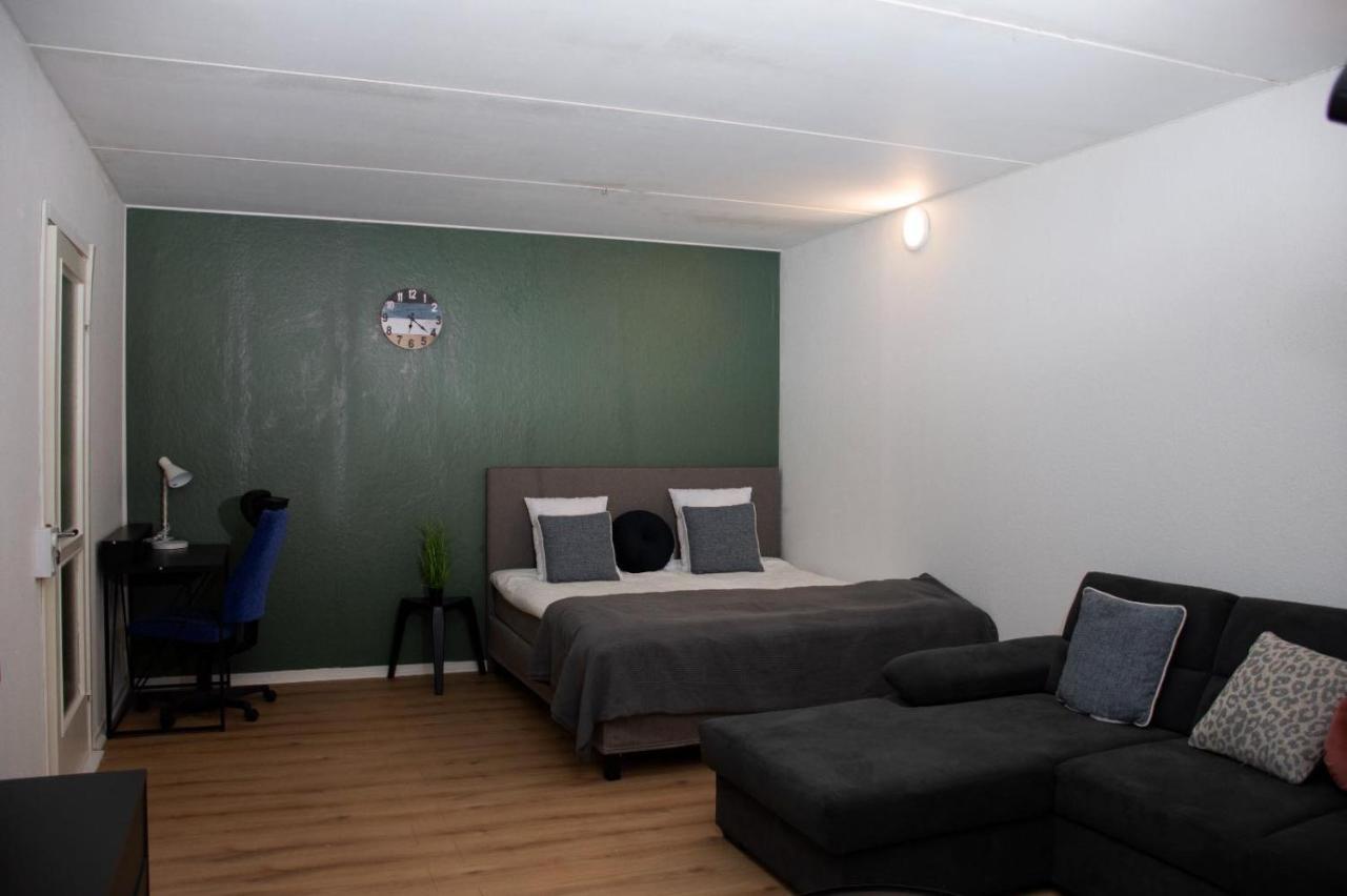Entire Apartment Malmö 2 Bedrooms-Tv Lounge-Balcony Exterior foto
